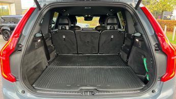 Volvo XC90 2.0 B5D (235) R DESIGN Pro 5dr AWD Geartronic With Heated Front 