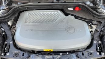 Mini Hatch 135kW Cooper S Level 2 33kWh 3dr Auto