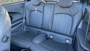 Mini Hatch 135kW Cooper S Level 3 33kWh 3dr Auto