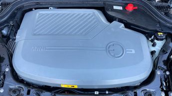 Mini Hatch 135kW Cooper S Level 3 33kWh 3dr Auto