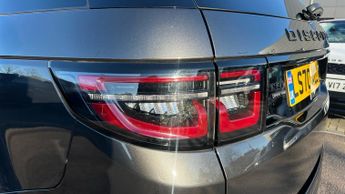 Land Rover Discovery Sport 2.0 D180 R-Dynamic HSE 5dr Auto With Fixed Panoramic Roof and El