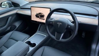 Tesla Model 3 RWD 4dr Auto