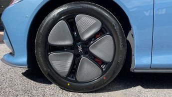 MG IM5 300kW Long Range 100kWh 5dr Auto