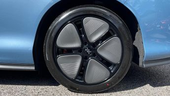 MG IM5 300kW Long Range 100kWh 5dr Auto