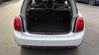 Mini Hatch 135kW Cooper S Level 2 33kWh 3dr Auto