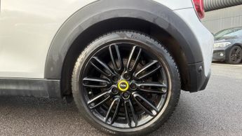 Mini Hatch 135kW Cooper S Level 2 33kWh 3dr Auto