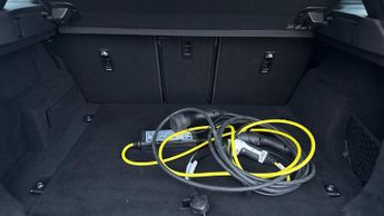 Land Rover Range Rover Evoque 1.5 P300e R-Dynamic HSE 5dr Auto - Very low Mileage - 