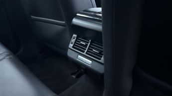 Land Rover Range Rover Evoque 1.5 P300e R-Dynamic HSE 5dr Auto - Very low Mileage - 