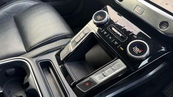 Jaguar I-PACE 294kW EV400 Black 90kWh 5dr Auto (11kW Charger)