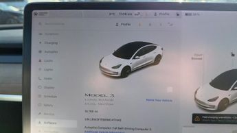 Tesla Model 3 Long Range AWD 4dr Auto