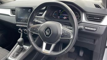 Renault Captur 1.6 E-Tech full hybrid 145 Techno 5dr Auto