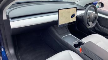 Tesla Model 3 Long Range AWD 4dr Auto