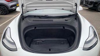 Tesla Model 3 Performance AWD 4dr (Performance Upgrade) Auto