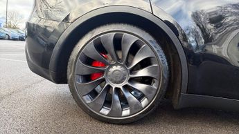 Tesla Model Y Performance AWD 5dr Auto
