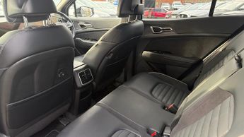 Kia Sportage 1.6T GDi HEV GT-Line S 5dr Auto