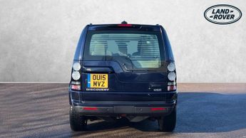 Land Rover Discovery 3.0 SDV6 HSE 5dr Auto With Heated Front and Rear Seats and Slidi