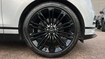 Land Rover Range Rover Velar 2.0 D200 MHEV Dynamic HSE 5dr Auto With Four-zone Climate Contro