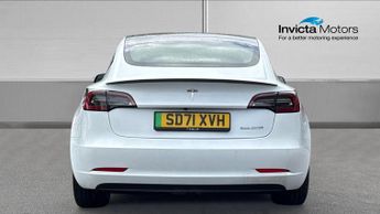 Tesla Model 3 Performance AWD 4dr (Performance Upgrade) Auto