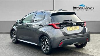Toyota Yaris 1.5 Hybrid Design 5dr CVT