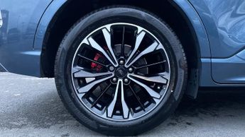 Ford Kuga 2.5 FHEV ST-Line X Edition 5dr CVT