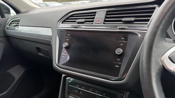 Volkswagen Tiguan 2.0 TDI Life 5dr DSG