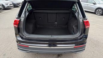 Volkswagen Tiguan 2.0 TDI Life 5dr DSG