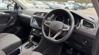 Volkswagen Tiguan 2.0 TDI Life 5dr DSG