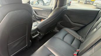 Tesla Model 3 Long Range AWD 4dr Auto