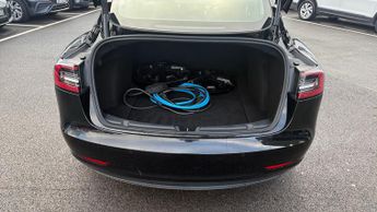 Tesla Model 3 Long Range AWD 4dr Auto