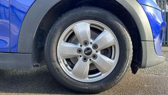 Mini Hatch 1.5 Cooper Classic II 5dr Auto