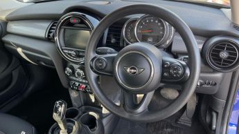 Mini Hatch 1.5 Cooper Classic II 5dr Auto