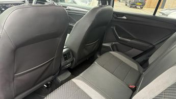 Volkswagen T Roc 2.0 TDI R-Line 5dr DSG
