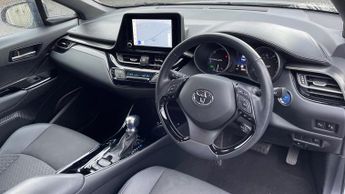 Toyota CHR 1.8 Hybrid Design 5dr CVT