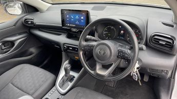 Toyota Yaris 1.5 Hybrid Icon 5dr CVT