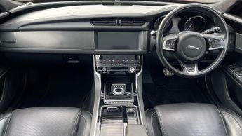 Jaguar XF 3.0d V6 S 5dr Auto