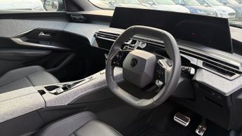 Peugeot 3008 1.2 Hybrid 136 Allure 5dr e-DSC6