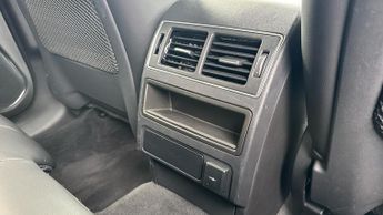 Jaguar F-PACE 2.0 P400e R-Dynamic SE 5dr Auto AWD - Head Up Display -