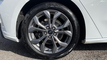 Ford Focus 1.0 EcoBoost Hybrid mHEV 155 ST-Line 5dr Auto