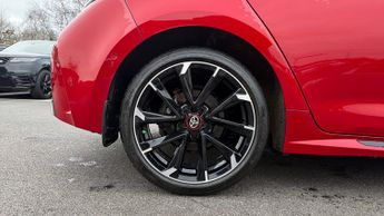 Toyota Corolla 2.0 VVT-i Hybrid GR Sport 5dr CVT