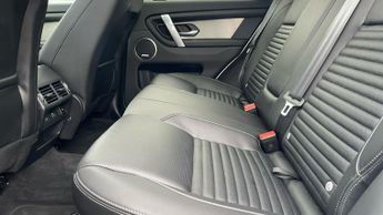 Land Rover Discovery Sport 1.5 P300e Dynamic SE 5dr Auto (5 Seat)