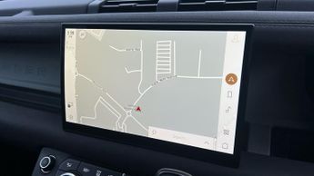 Land Rover Defender 3.0 D250 SE 110 5dr Auto With Heated Front Seats and Cruise Cont