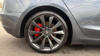 Tesla Model 3 Performance AWD 4dr (Performance Upgrade) Auto