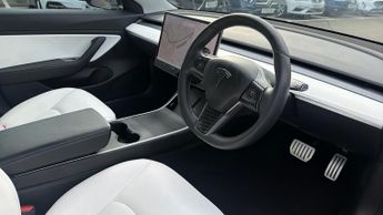 Tesla Model 3 Performance AWD 4dr (Performance Upgrade) Auto