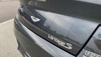 Aston Martin V8 Vantage S Roadster S 2dr Sportshift