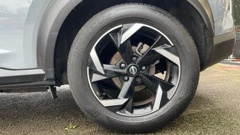 Nissan Juke 1.6 Hybrid N-Connecta 5dr Auto