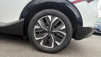 Kia EV6 166kW Air 77.4kWh 5dr Auto