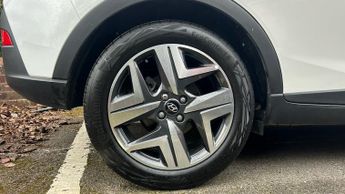 Hyundai Bayon 1.0 TGDi 48V MHEV Premium 5dr DCT