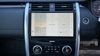 Land Rover Discovery 3.0 D300 Commercial SE With Heated Front Seats and 3D Surround C