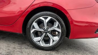 Kia Ceed 1.6 GDi PHEV 3 5dr DCT