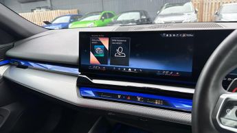 BMW i5 250kW eDrive40 M Sport Pro 84kWh 4dr Auto